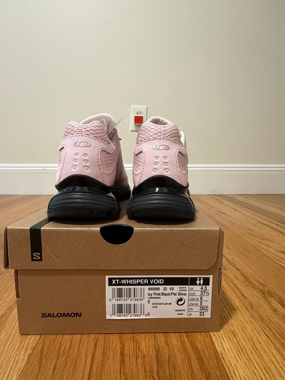 Salomon XT-Whisper Void Sneakers - Picture 3 of 4